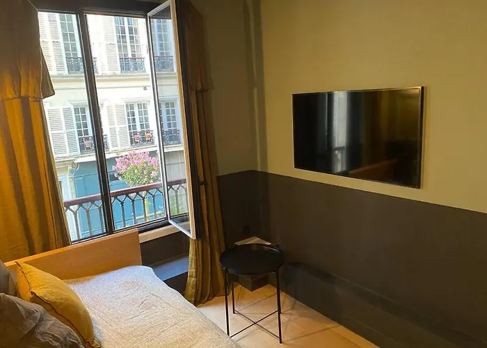 Quartier Rue Des Martyrs 9th *
